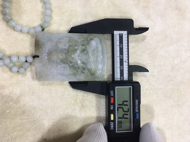 古玩玉器觀音拍賣,當(dāng)前價(jià)格450元