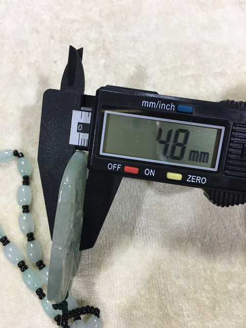 古玩玉器山水牌子拍賣，當前價格680元