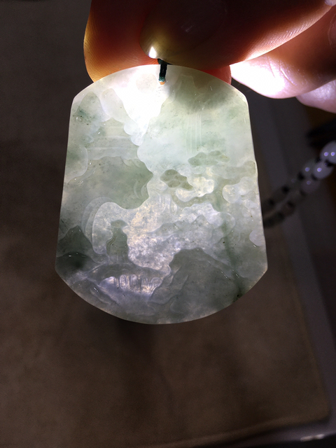 古玩玉器山水牌子拍賣，當前價格680元