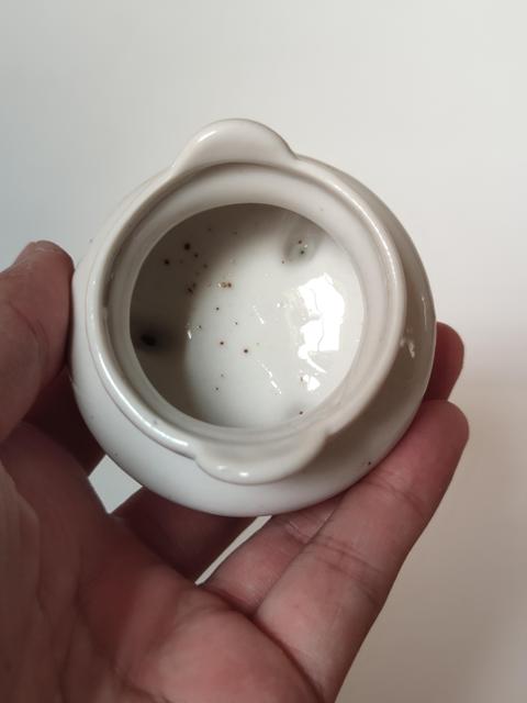 古玩陶瓷民國德化白釉雙耳三足香爐拍賣,當(dāng)前價(jià)格860元