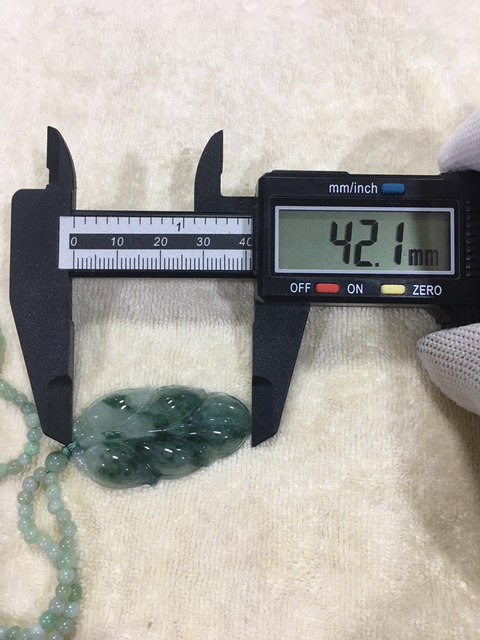 古玩玉器樹葉墜拍賣,當前價格580元