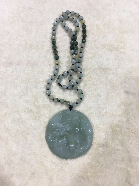 古玩玉器山水牌子拍賣，當前價格780元