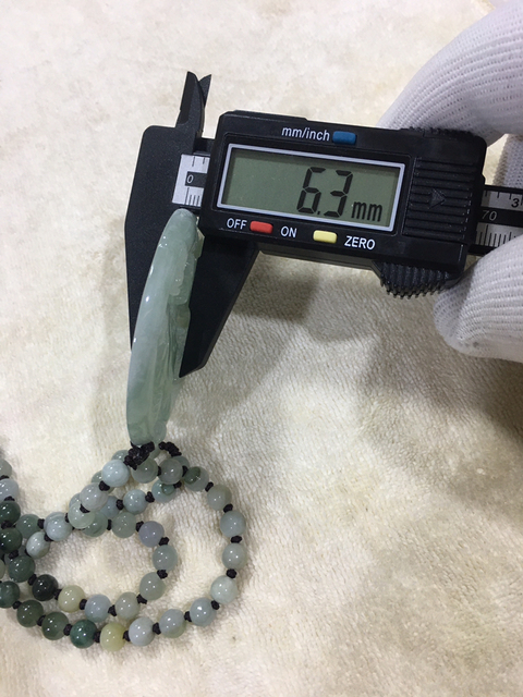 古玩玉器山水牌子拍賣，當前價格780元