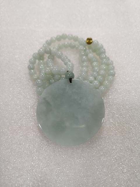 古玩玉器山水牌子拍賣,當(dāng)前價格680元