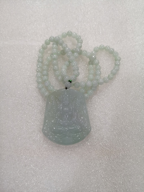 古玩玉器觀音拍賣,當前價格1200元