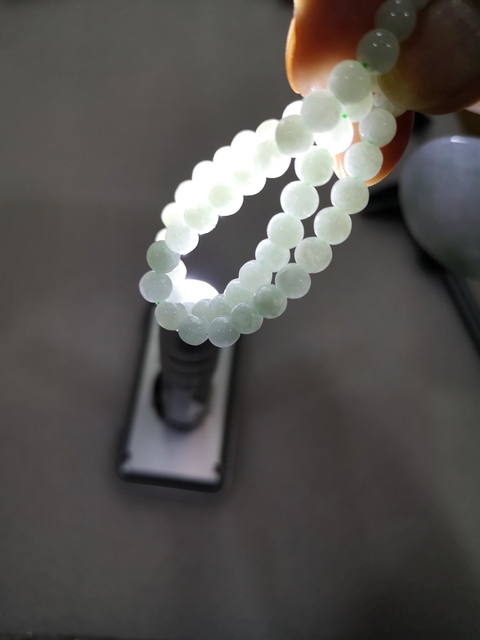 古玩玉器山水牌子拍賣,當(dāng)前價(jià)格850元
