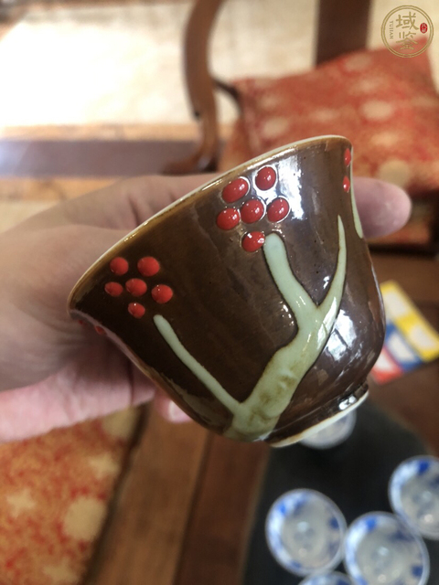 古玩陶瓷外紫金釉內青花魚藻紋杯（一組六個）拍賣，當前價格980元