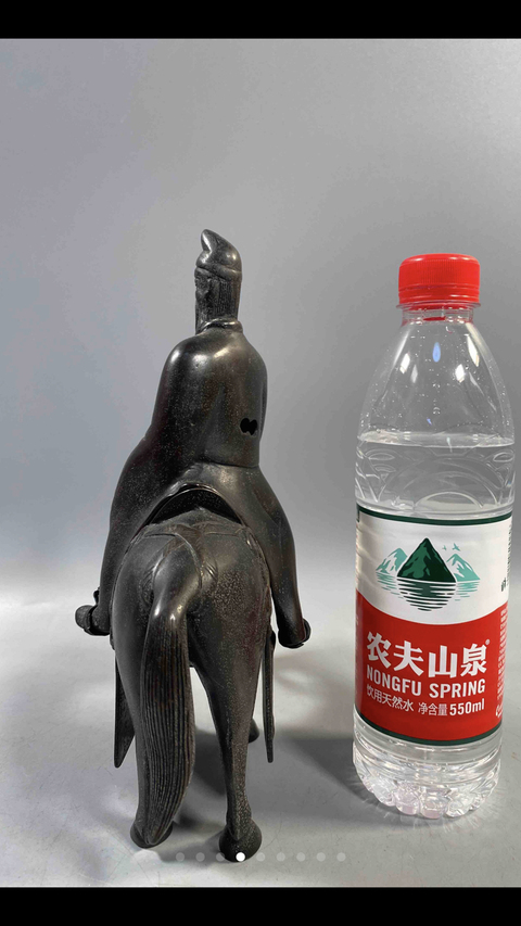 古玩銅器清代文官騎驢痛香薰?fàn)t拍賣,當(dāng)前價格6600元