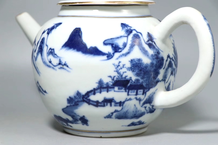 古玩陶瓷乾隆·青花山水人物紋壺真品鑒賞圖