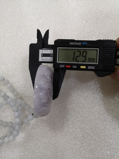 古玩玉器山水牌子拍賣，當前價格1500元