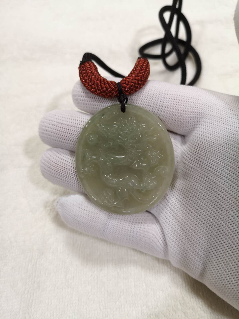 古玩玉器龍牌子拍賣，當前價格550元