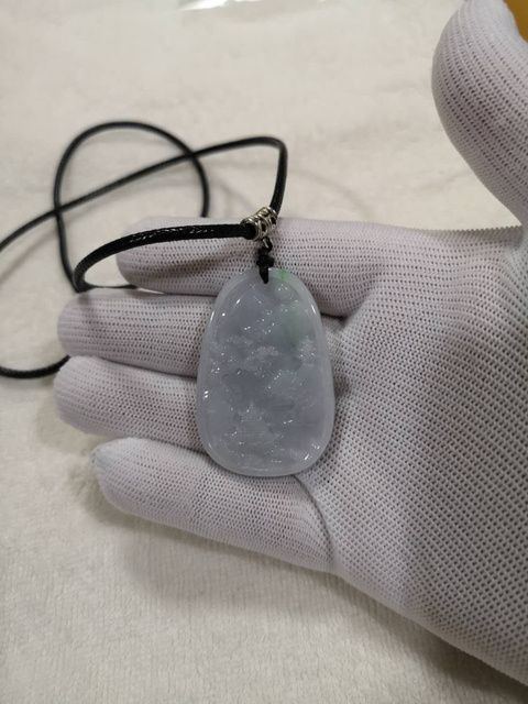 古玩玉器山水牌子拍賣,當前價格398元