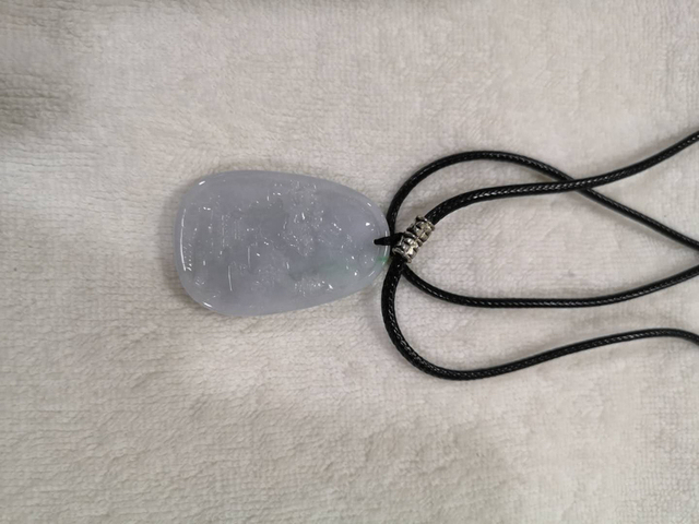 古玩玉器山水牌子拍賣,當前價格398元