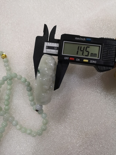 古玩玉器山水牌子拍賣，當前價格998元