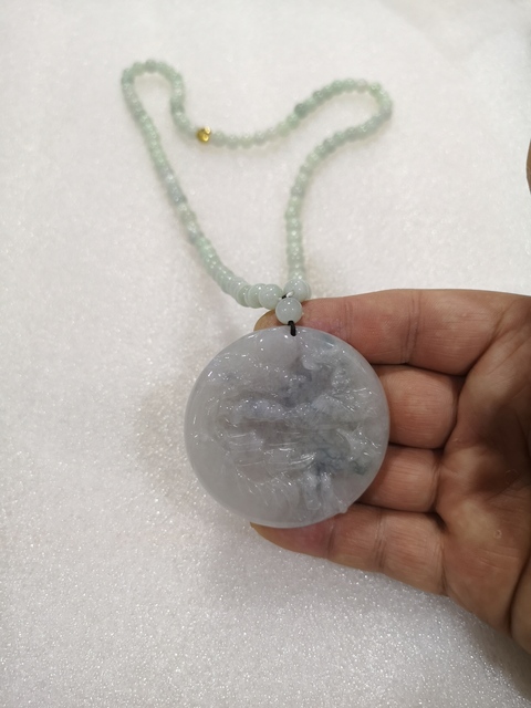 古玩玉器山水牌子拍賣(mài)，當(dāng)前價(jià)格1600元