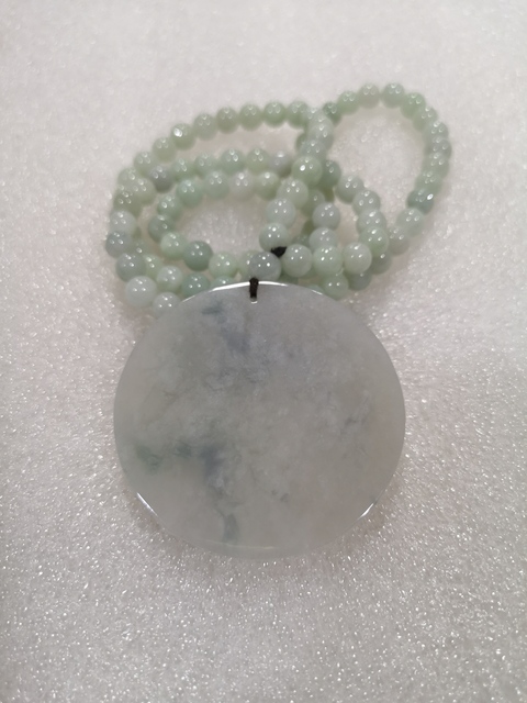古玩玉器山水牌子拍賣(mài)，當(dāng)前價(jià)格1600元