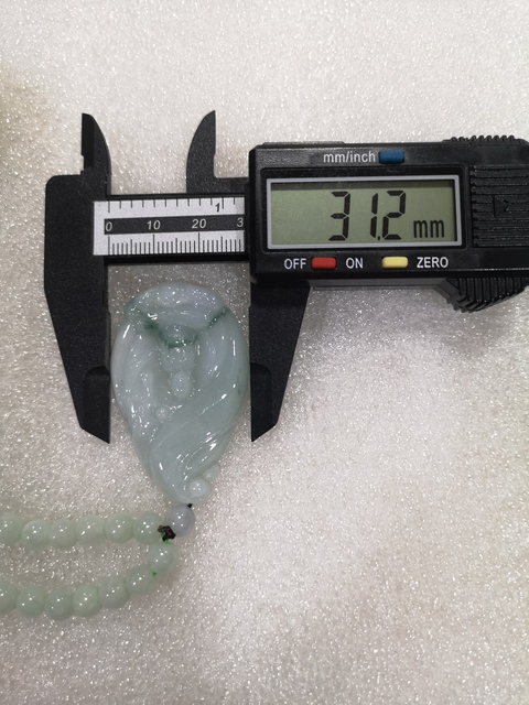 古玩玉器觀音拍賣,當前價格850元