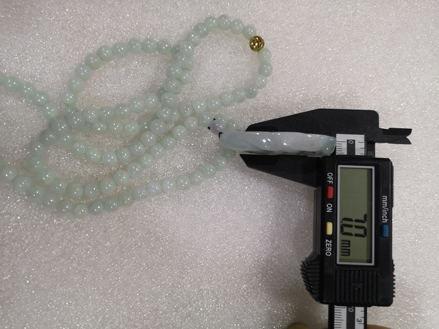 古玩玉器觀音拍賣,當前價格850元