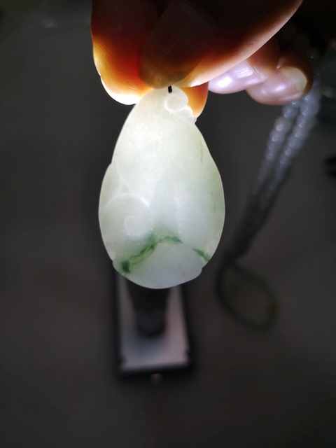 古玩玉器觀音拍賣,當前價格850元