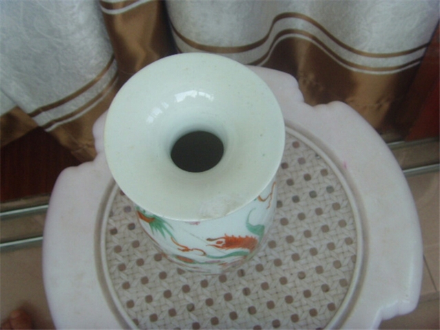 古玩陶瓷粉彩瓶拍賣,當前價格600元