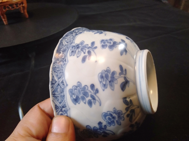 古玩陶瓷康熙青花花卉紋葵口碗（珍品）拍賣，當前價格6800元