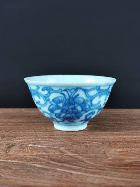 古玩陶瓷清早期 青花纏枝蓮紋杯拍賣,當前價格666元