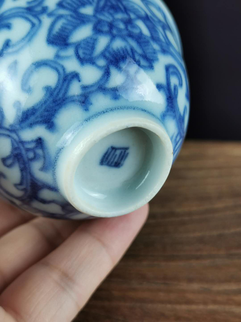 古玩陶瓷清早期 青花纏枝蓮紋杯拍賣,當前價格666元