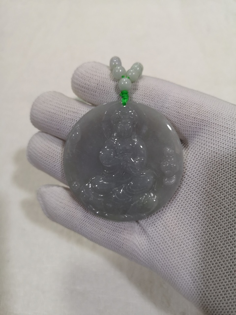 古玩玉器觀音拍賣，當前價格580元