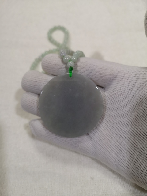 古玩玉器觀音拍賣，當前價格580元