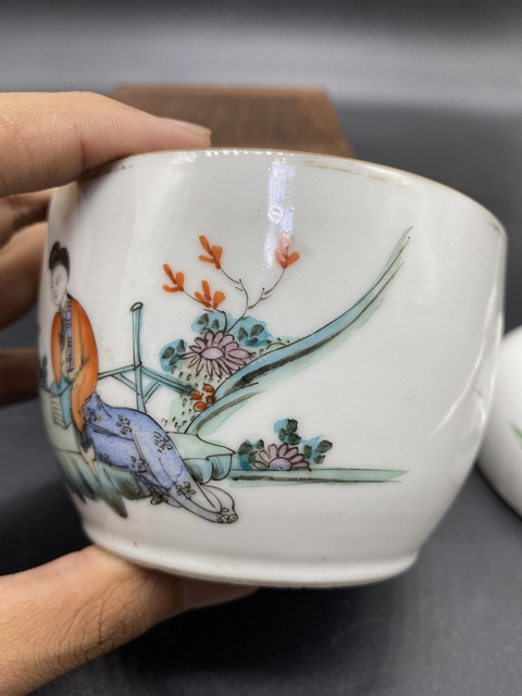 古玩陶瓷粉彩人物蓋缸拍賣，當前價格1000元