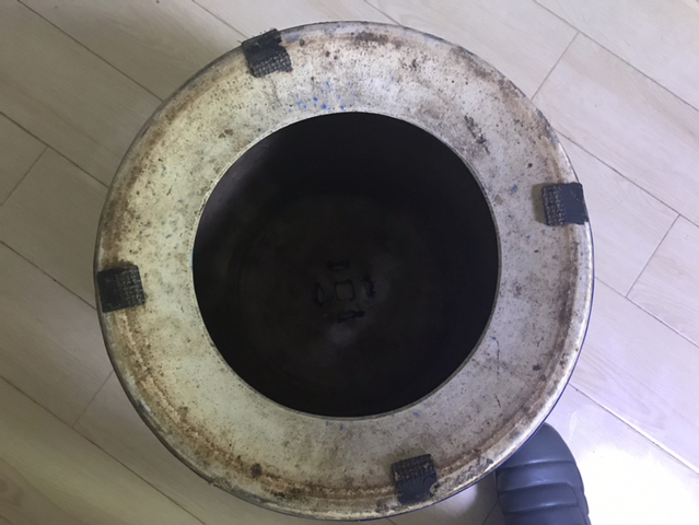 古玩陶瓷清中期 霽藍(lán)釉堆白花卉紋繡敦一對(duì)拍賣,當(dāng)前價(jià)格15000元