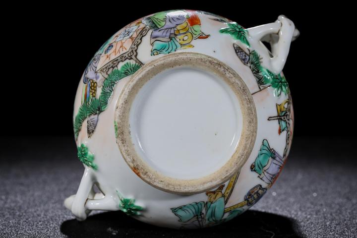 古玩陶瓷清晚·廣彩人物故事紋手把蓋杯拍賣，當前價格999元