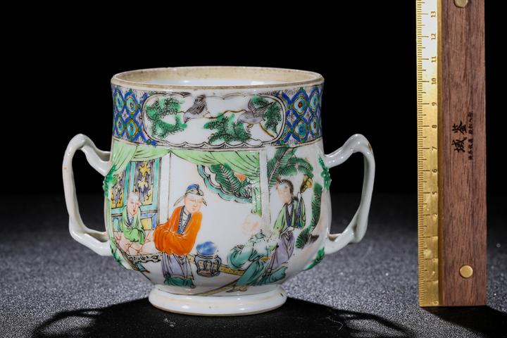 古玩陶瓷清晚·廣彩人物故事紋手把蓋杯拍賣，當前價格999元