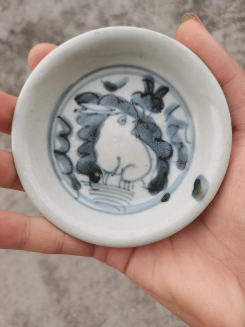 古玩陶瓷明晚期兔紋盤拍賣,當前價格1380元