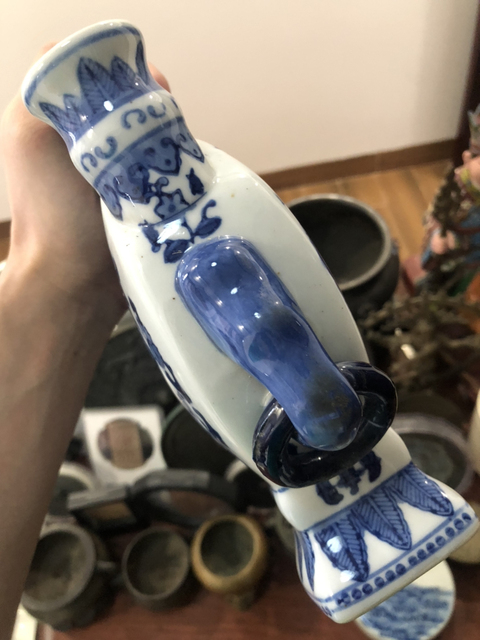 古玩陶瓷龍鳳紋青花五管瓶拍賣,當前價格299元