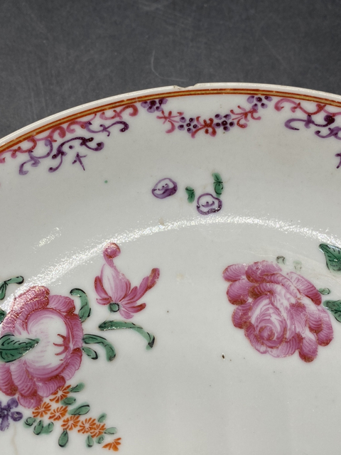 古玩陶瓷精品老貨十八期·乾隆折枝花卉粉彩盤拍賣，當前價格1999元
