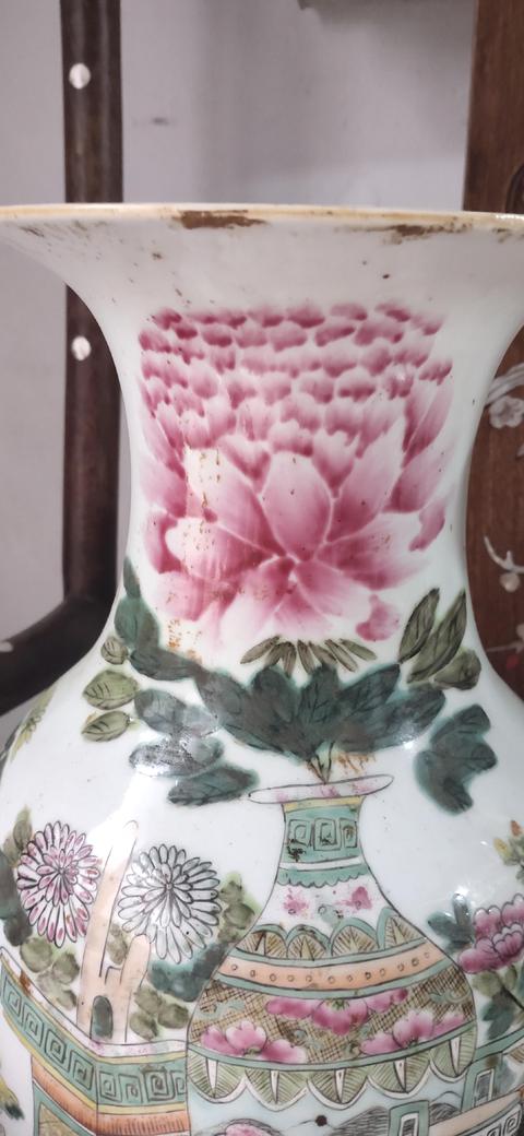 古玩陶瓷粉彩博古紋瓶拍賣,當前價格9999元