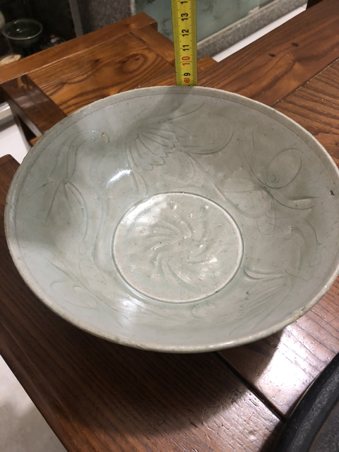古玩陶瓷北宋青釉刻花大碗拍賣,當前價格4500元