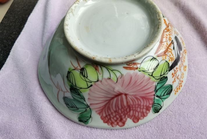 古玩陶瓷花鳥紋碗，龍鳳呈祥紋碗拍賣，當前價格999元