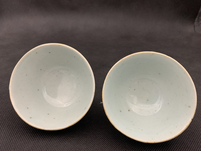 古玩陶瓷清中期 豆青釉杯一對(duì)拍賣(mài),當(dāng)前價(jià)格666元