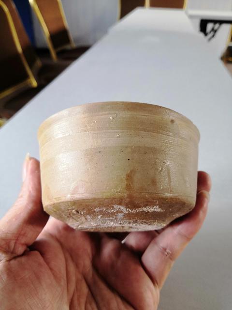 古玩陶瓷晉代靑瓷杯拍賣，當(dāng)前價(jià)格2300元