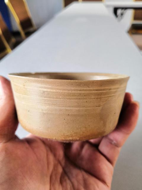 古玩陶瓷晉代靑瓷杯拍賣，當(dāng)前價(jià)格2300元