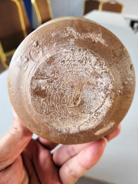 古玩陶瓷晉代靑瓷杯拍賣，當(dāng)前價(jià)格2300元