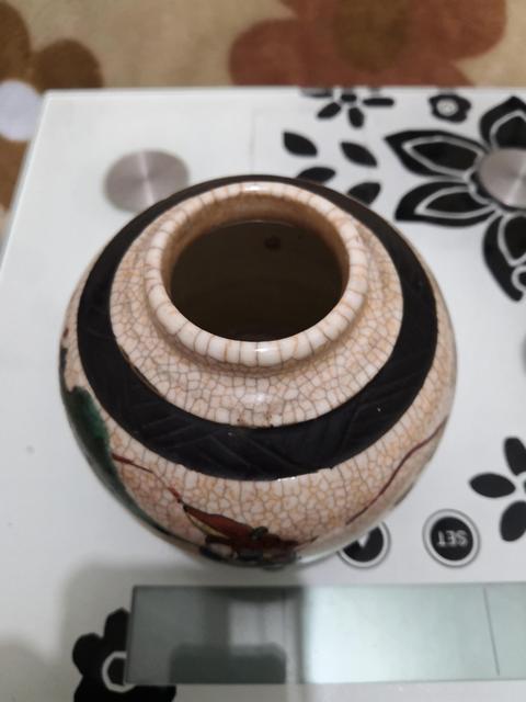 古玩陶瓷成化年造款哥釉地鐵銹釉刀馬人五彩罐拍賣，當前價格1666元