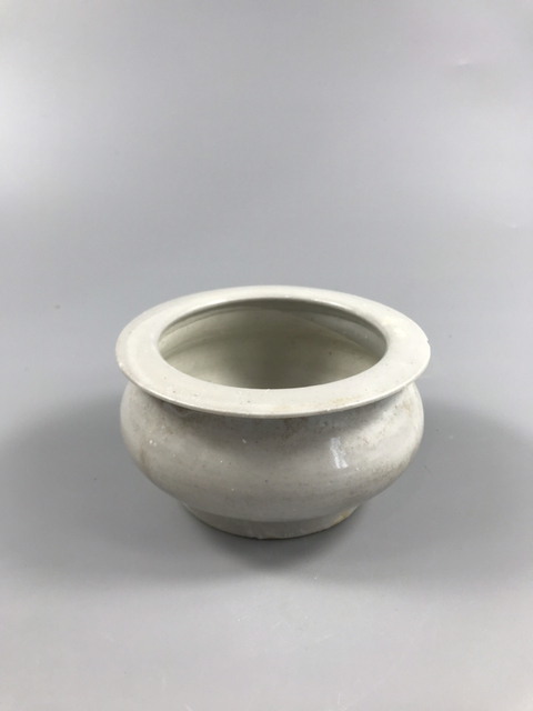 古玩陶瓷清代德化窯圈足爐拍賣，當前價格880元