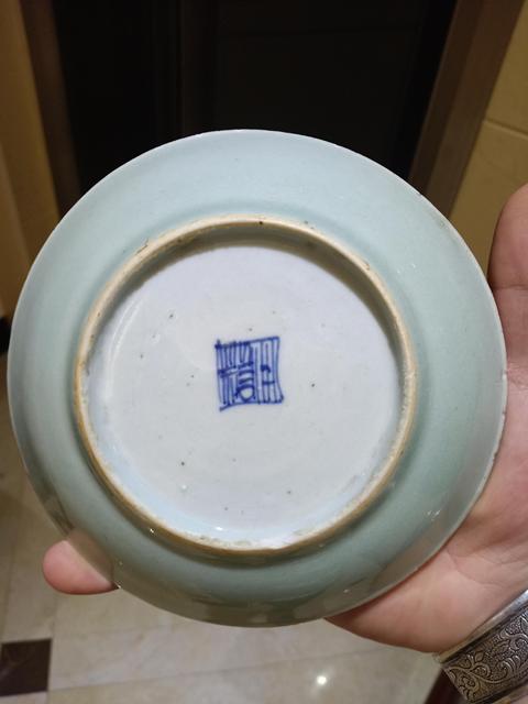 古玩陶瓷清中期豆青釉盤拍賣，當(dāng)前價(jià)格999元