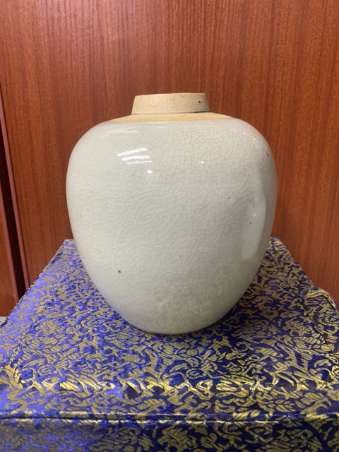 古玩陶瓷哥釉罐拍賣，當前價格2999元