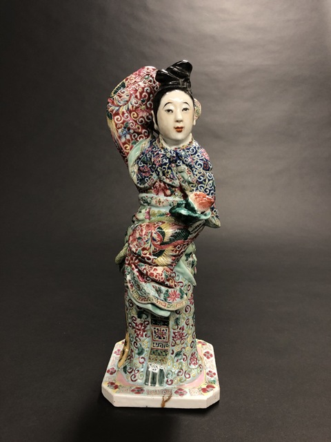 古玩陶瓷清粉彩侍女人塑像拍賣，當前價格3600元