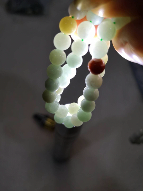 古玩玉器翡翠串拍賣,當前價格268元