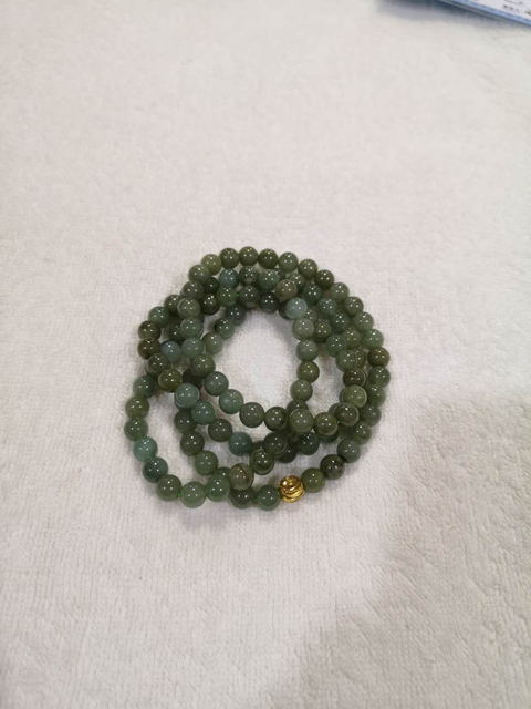 古玩玉器翡翠串拍賣，當前價格260元